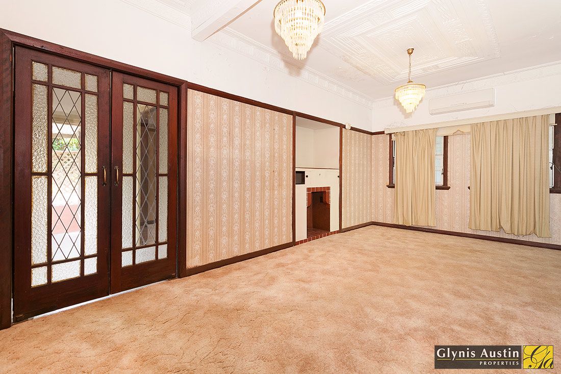 56 Leworthy Street, Bardon, QLD 4065