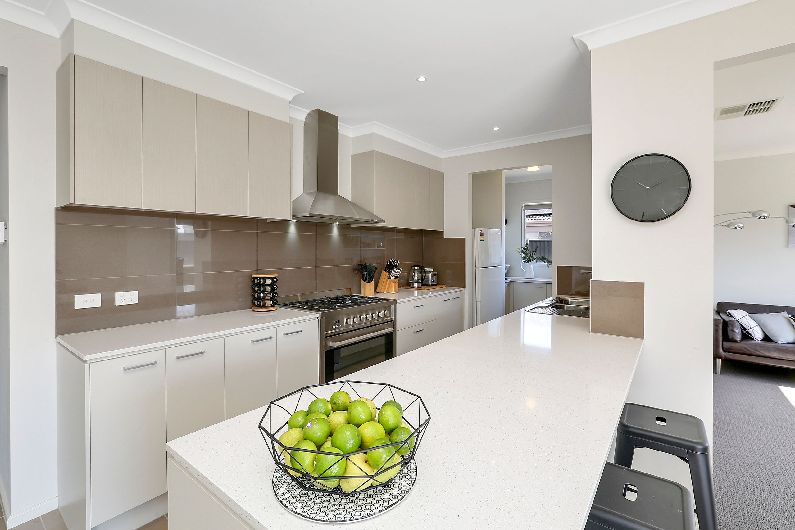 75 Eastlakes Boulevard, Lara, VIC 3212