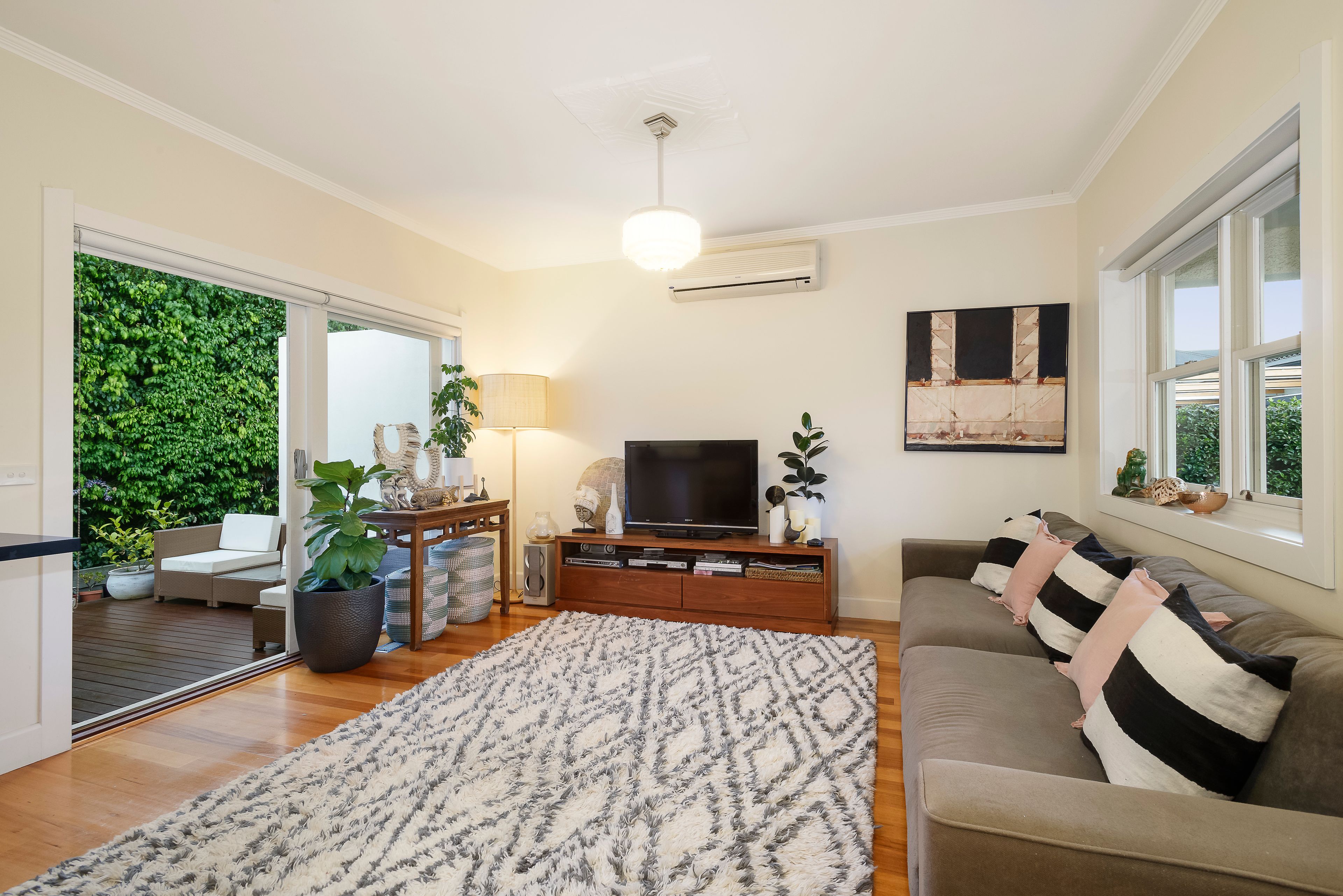 2/28 Oakdene Crescent, Carnegie, VIC 3163