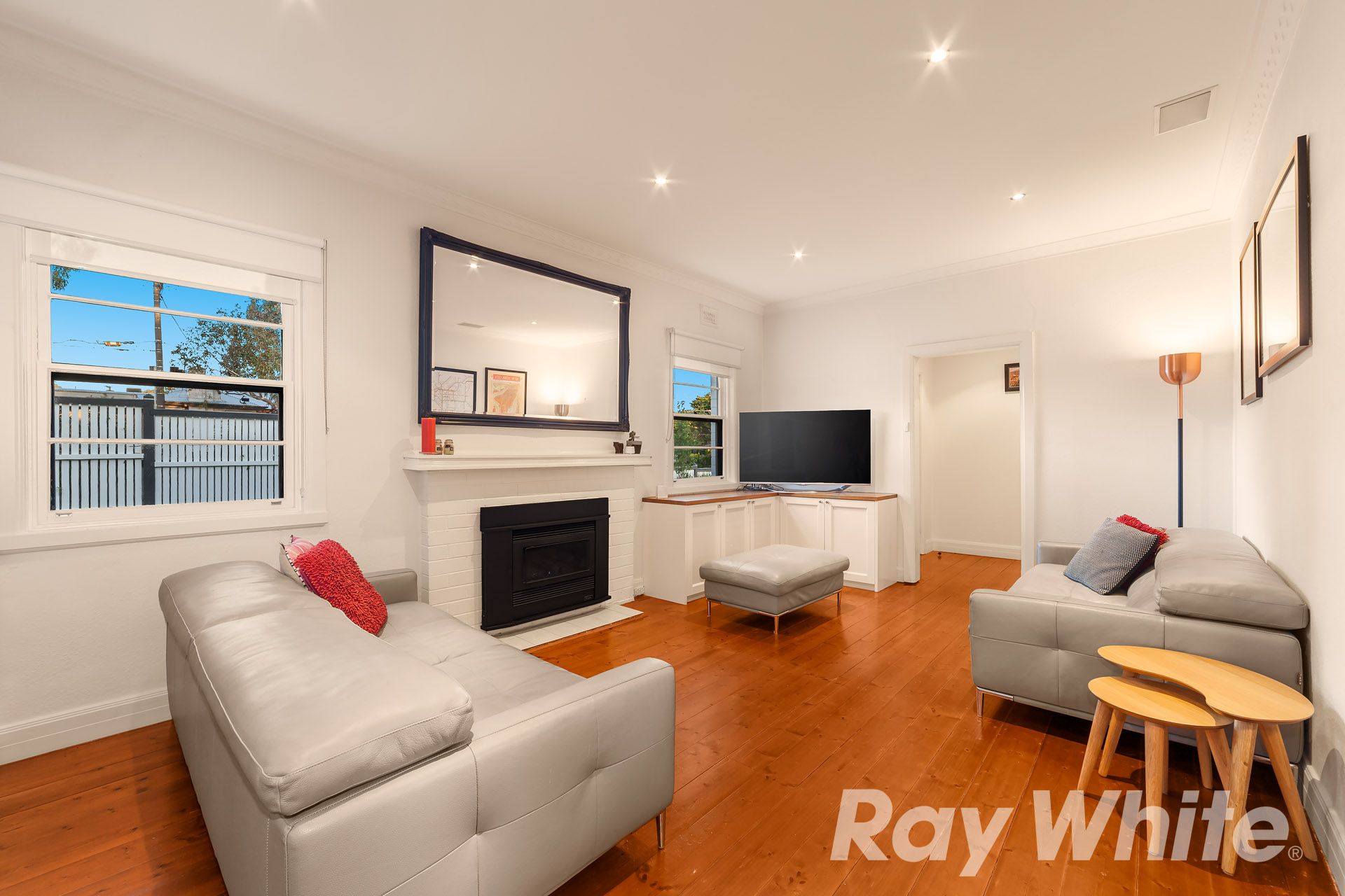 62 Strathallan Road, Macleod, VIC 3085