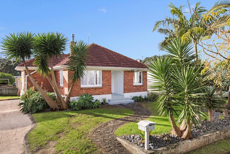 In the scene! - Mount Albert