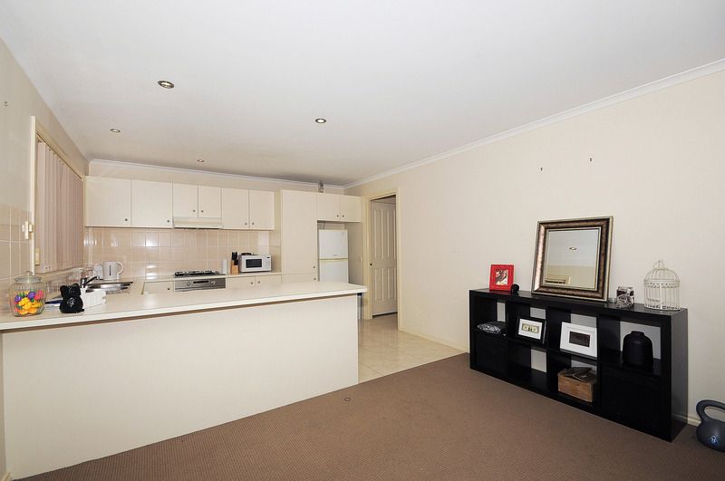 18 Oasis Court, Patterson Lakes, VIC 3197