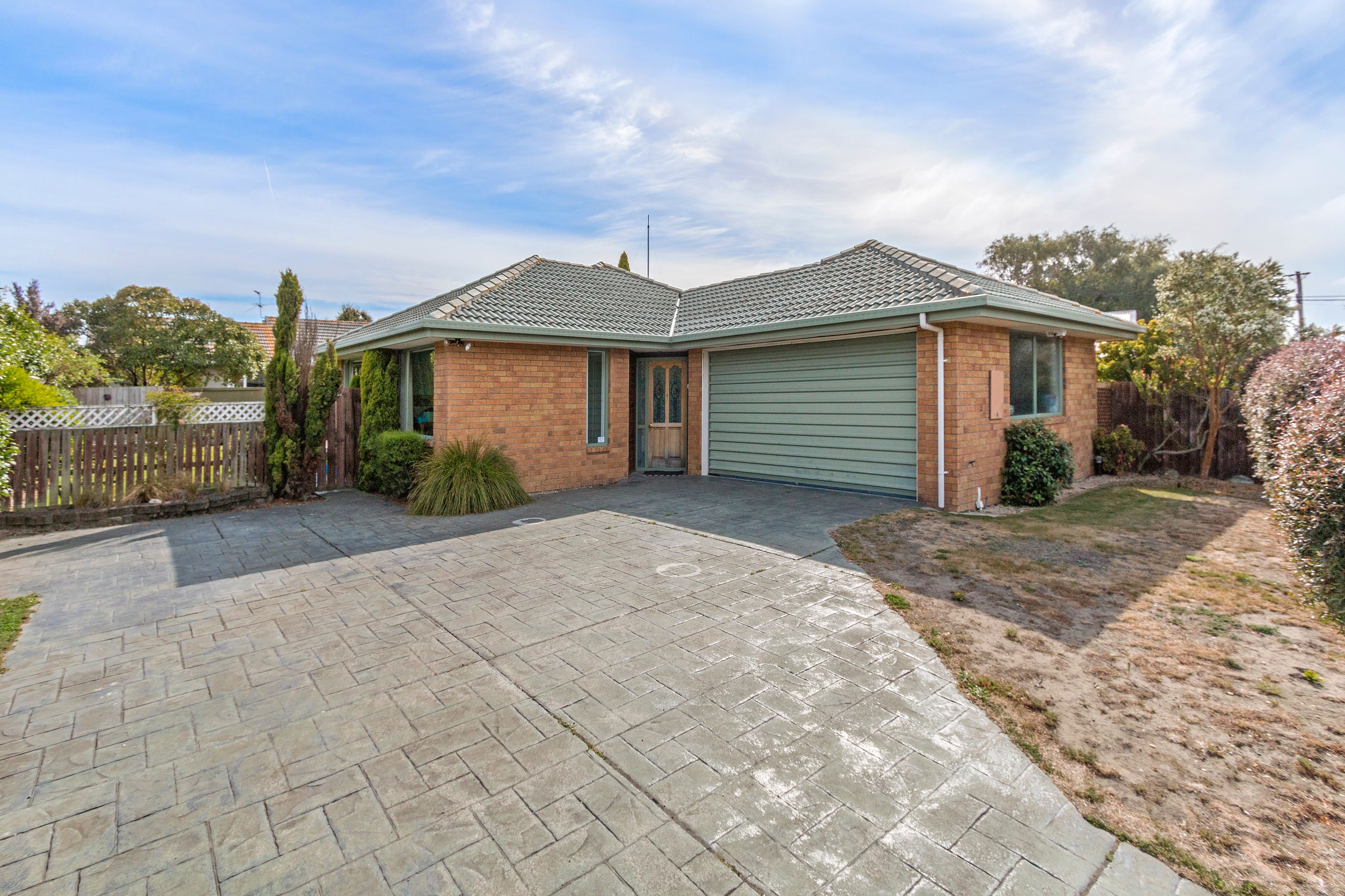 2 Rue De La Mare, Parklands, Christchurch City