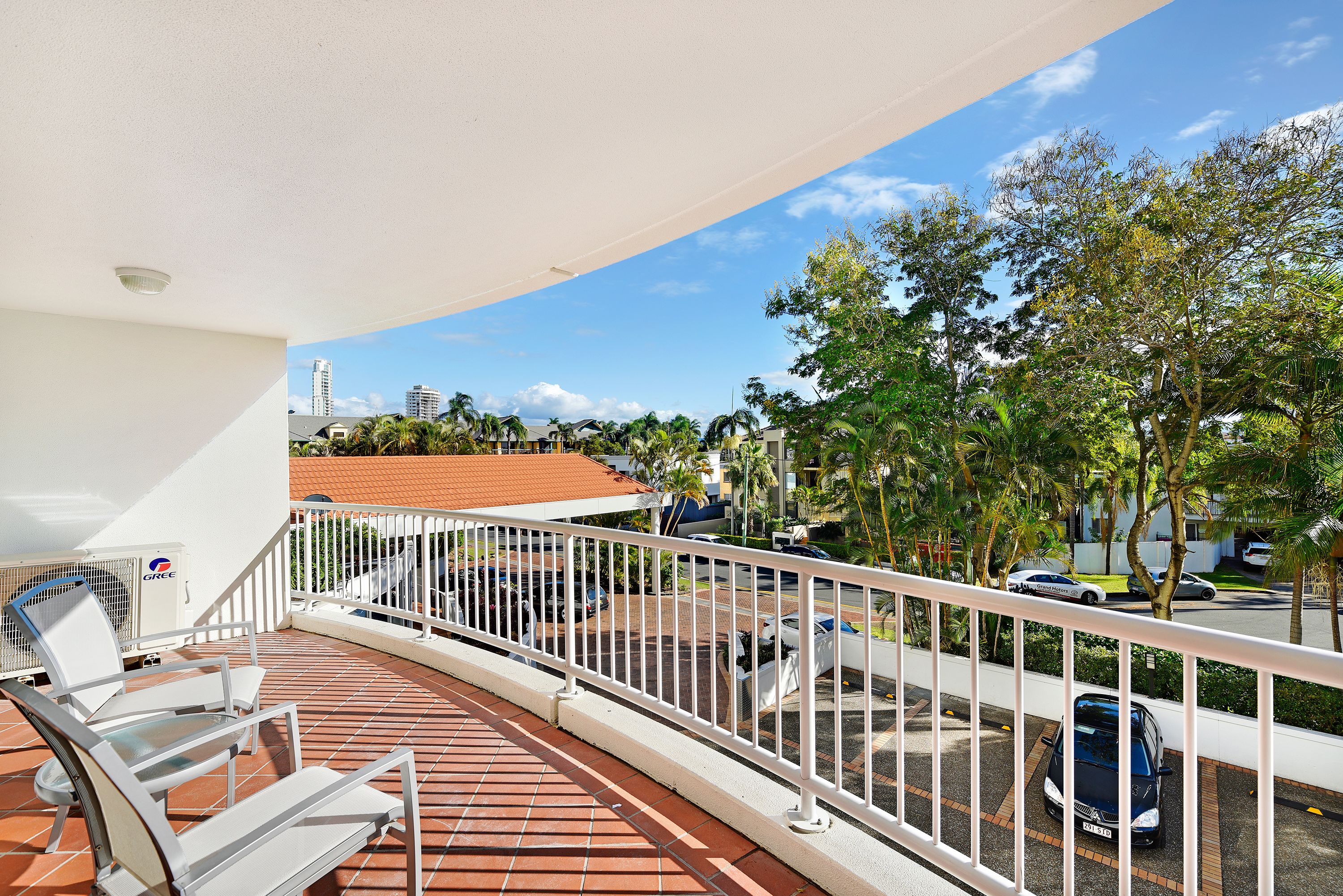 132 Ferny Avenue, Surfers Paradise QLD 4217