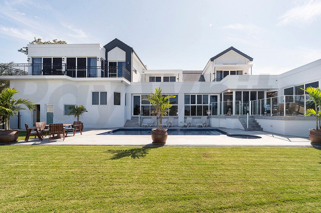 5908 Muirfield Place, Sanctuary Cove QLD 4212