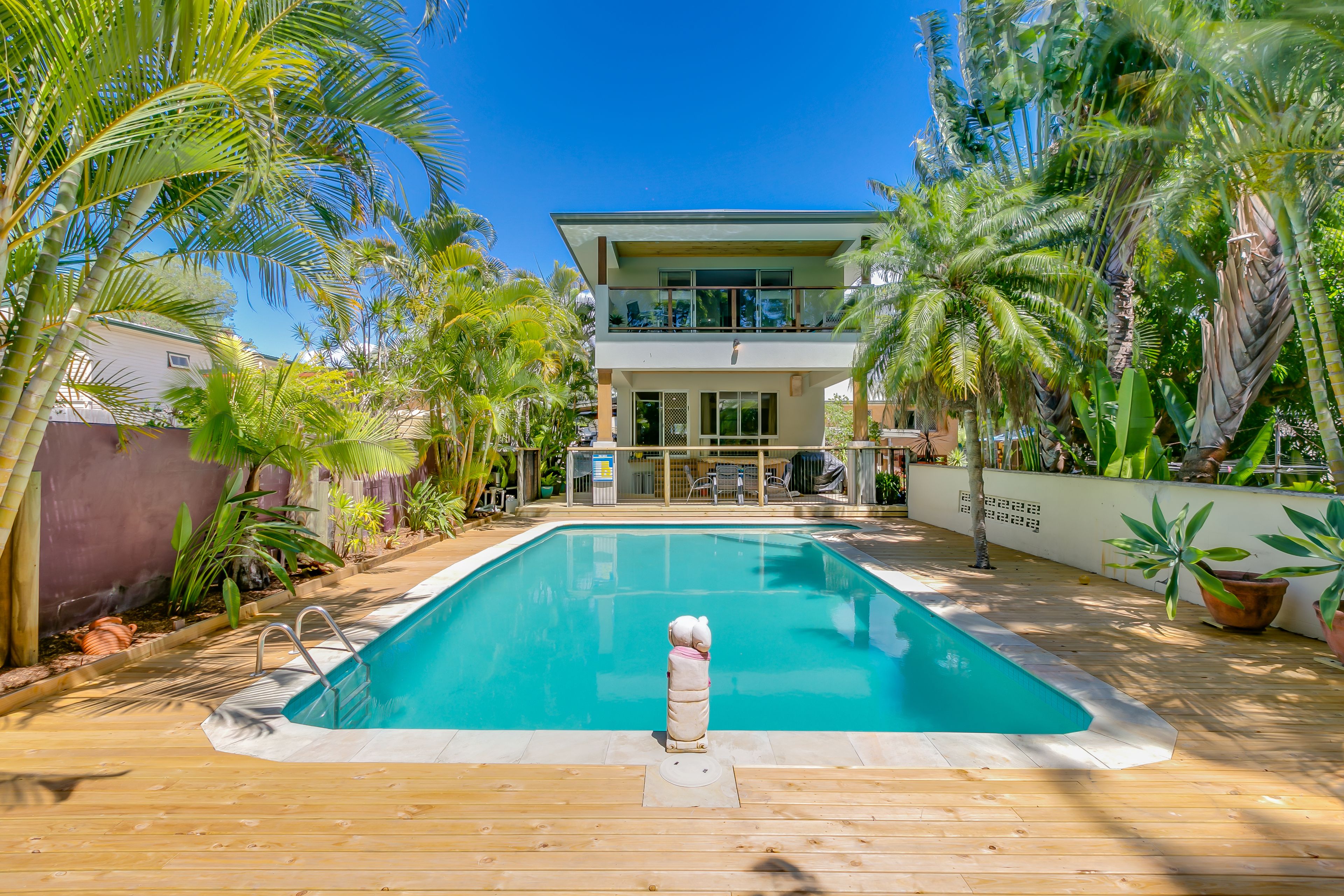 45 Gordon Street, Labrador, QLD 4215