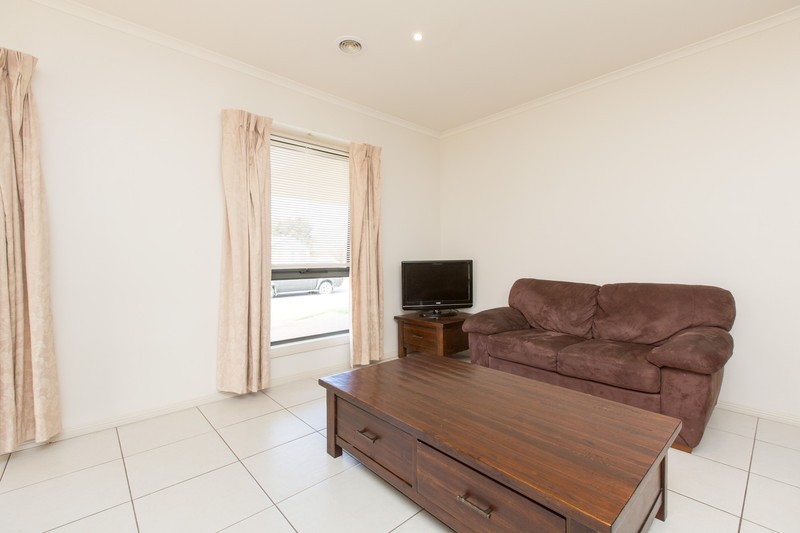 2 Canterbury Drive, Mildura, VIC 3500
