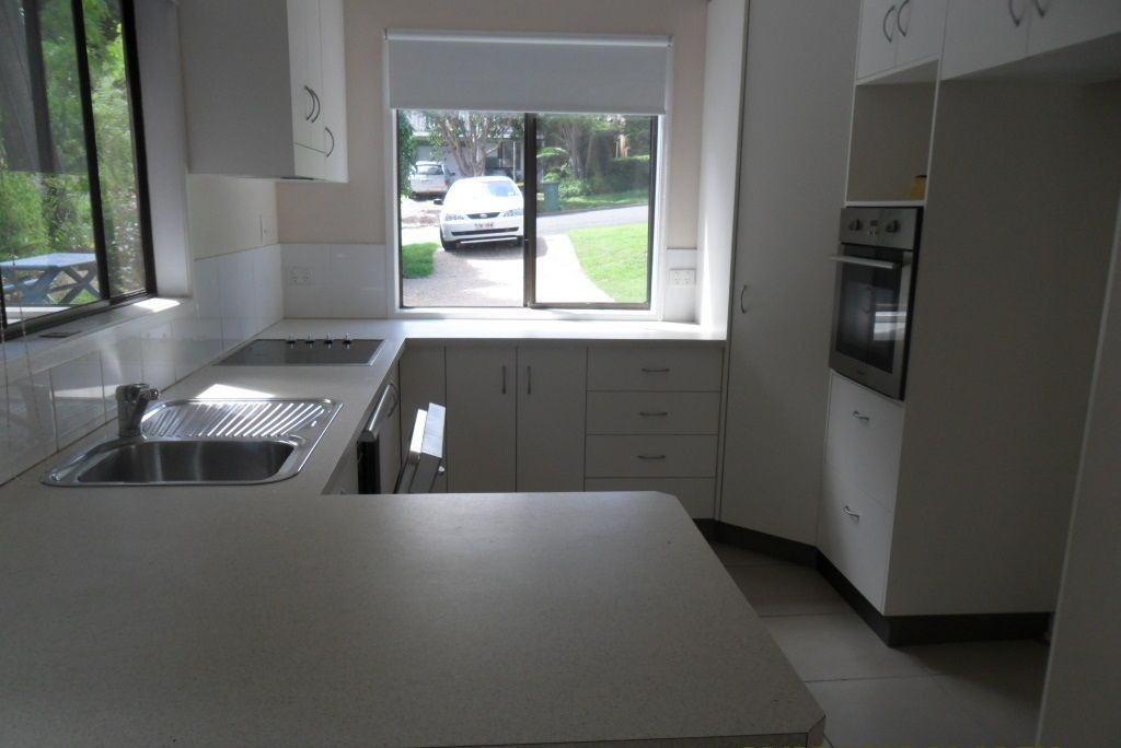42 Poplar Street, Cooee Bay, QLD 4703