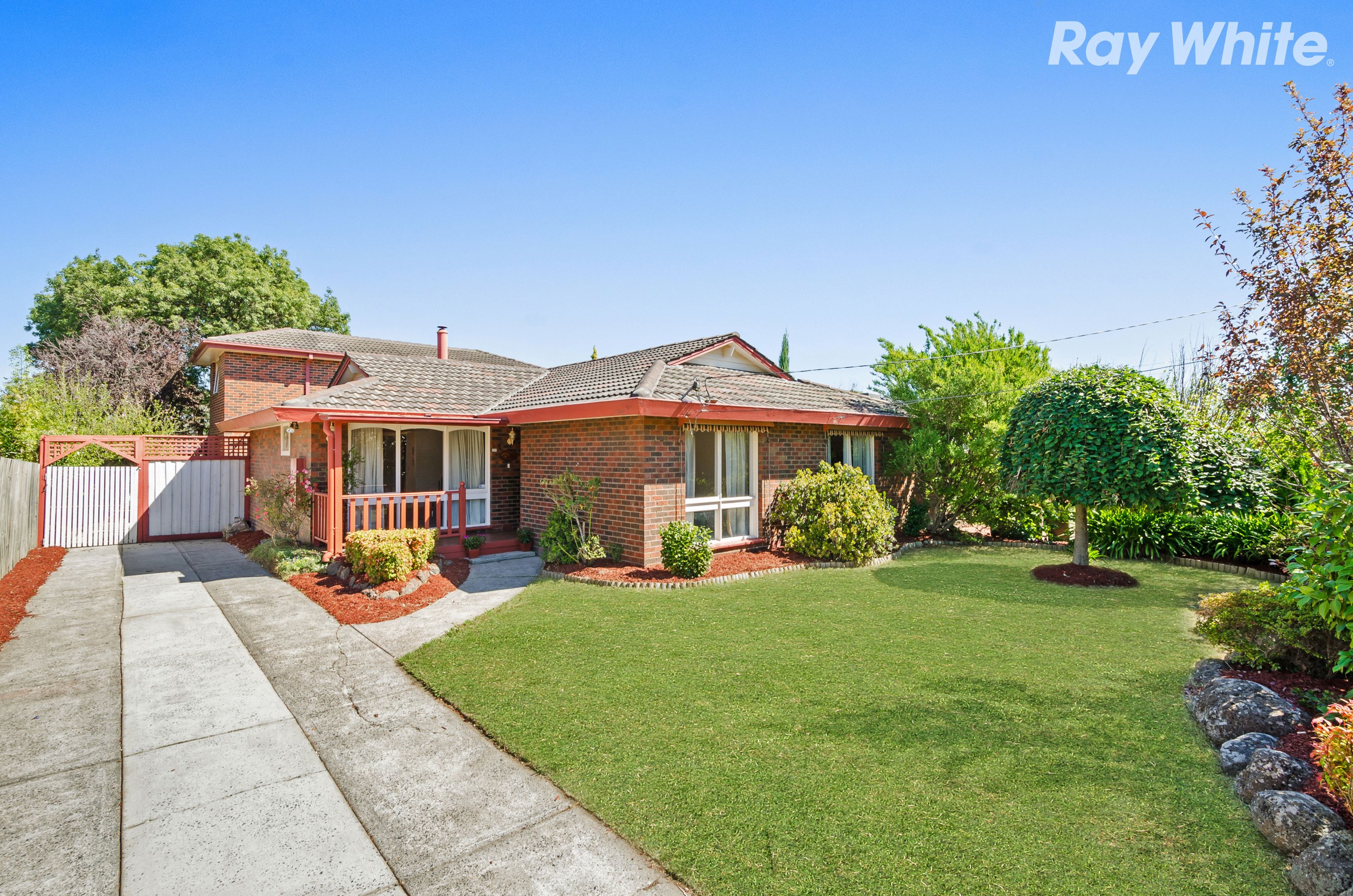 8 Zerfas Street, Scoresby VIC 3179