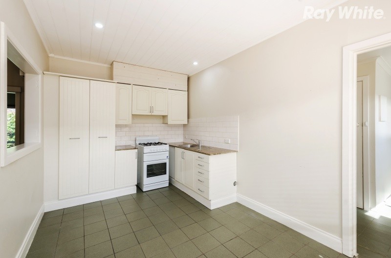 32 Vernon Street, Croydon, VIC 3136