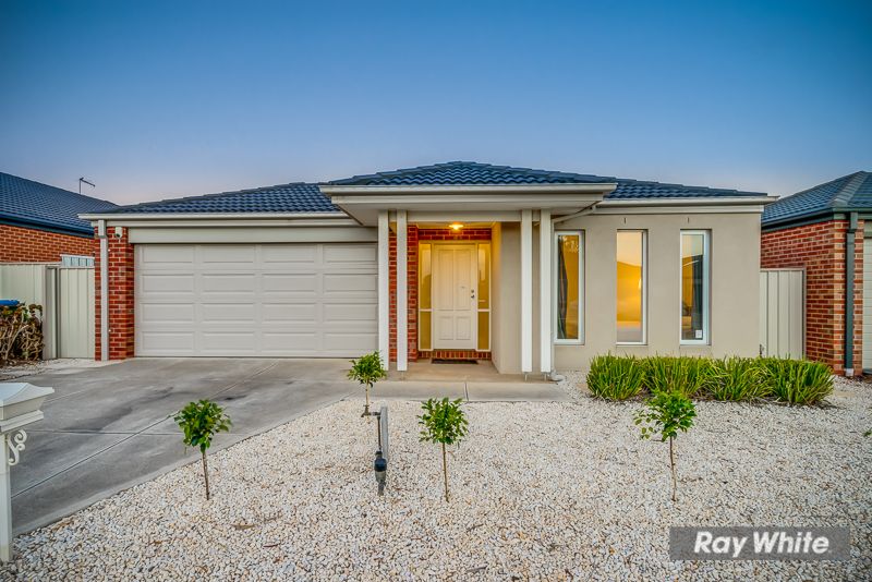 11 Bushfield Road, Truganina, VIC 3029