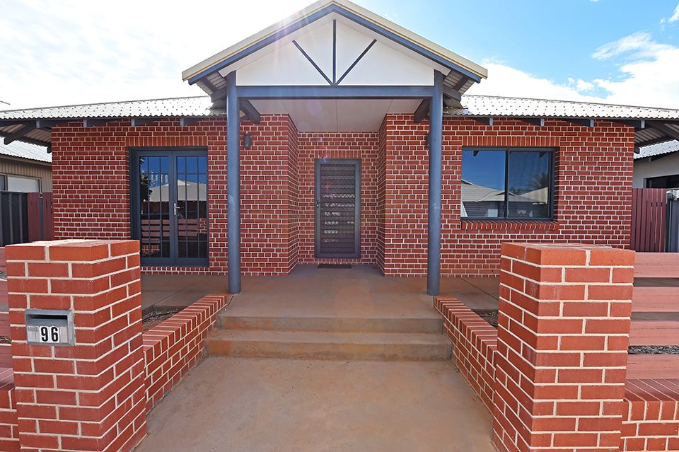 96 Marniyarra Loop, Baynton WA 6714