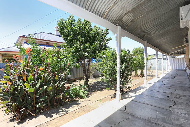 13 Gilbert Street, Riverton, SA 5412