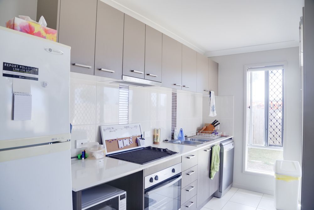 2/19 Brushbox Street, RIPLEY, QLD 4306