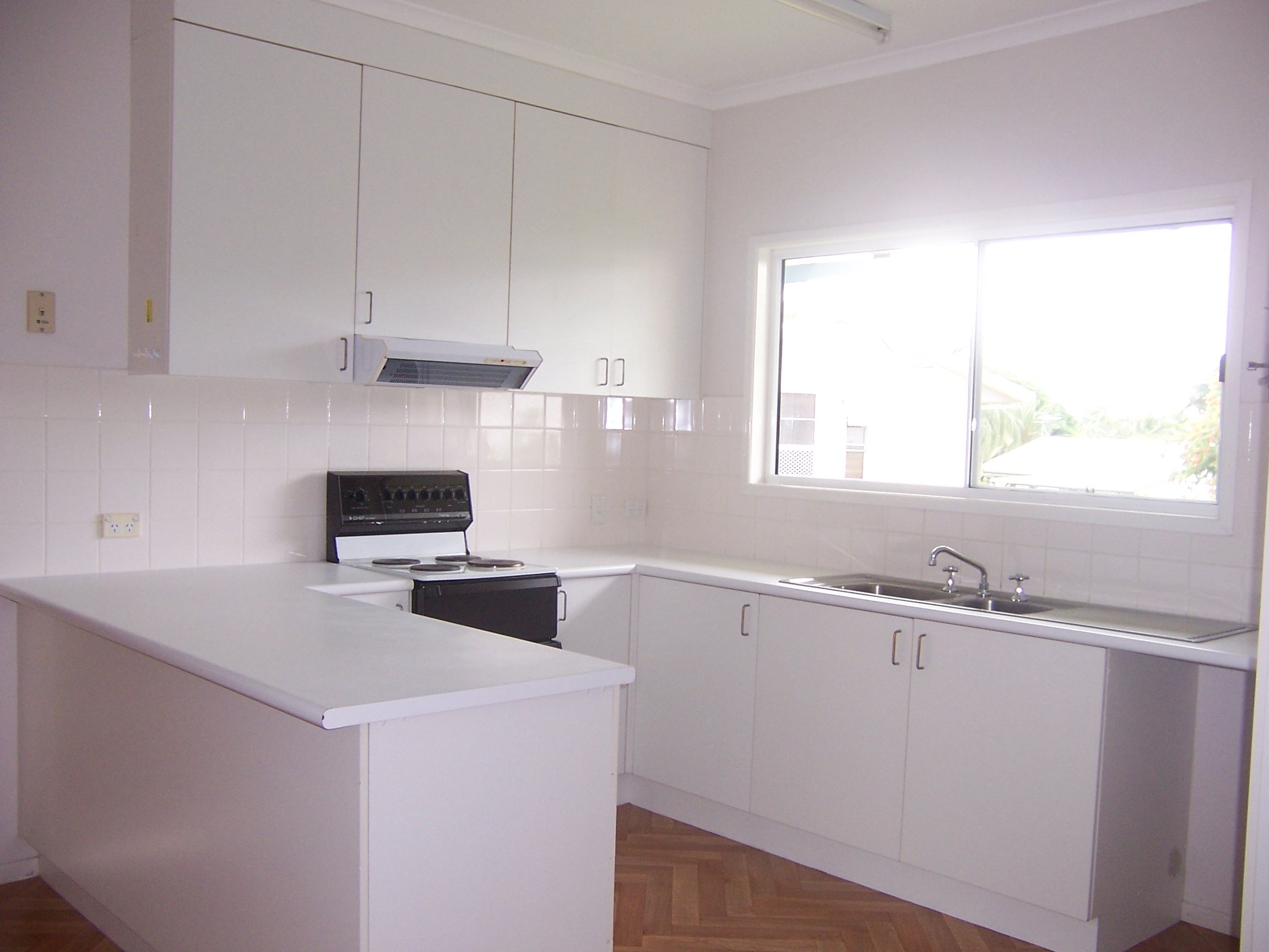 2 Thomas Place, Emerald, QLD 4720