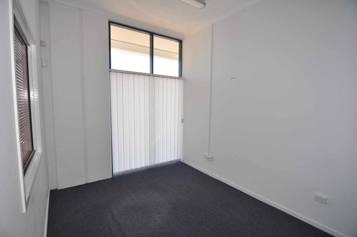 3/264 Woolcock Street, Currajong, QLD 4812