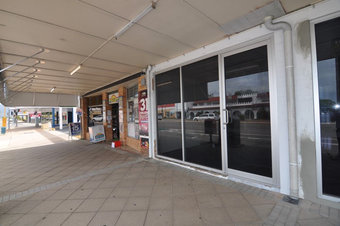 Shop D, 159 Charters Towers Road, Hyde Park, QLD 4812