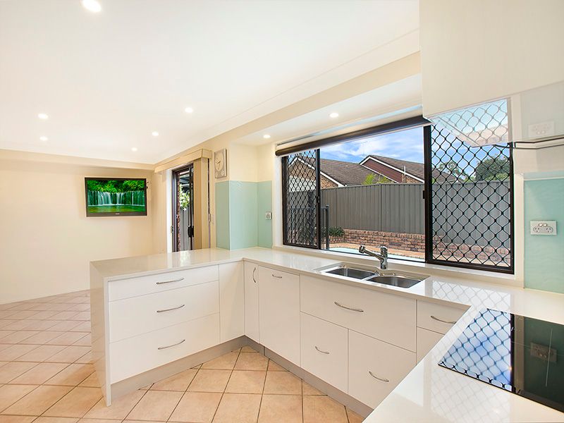 33 Spoonbill Avenue, Woronora Heights, NSW 2233