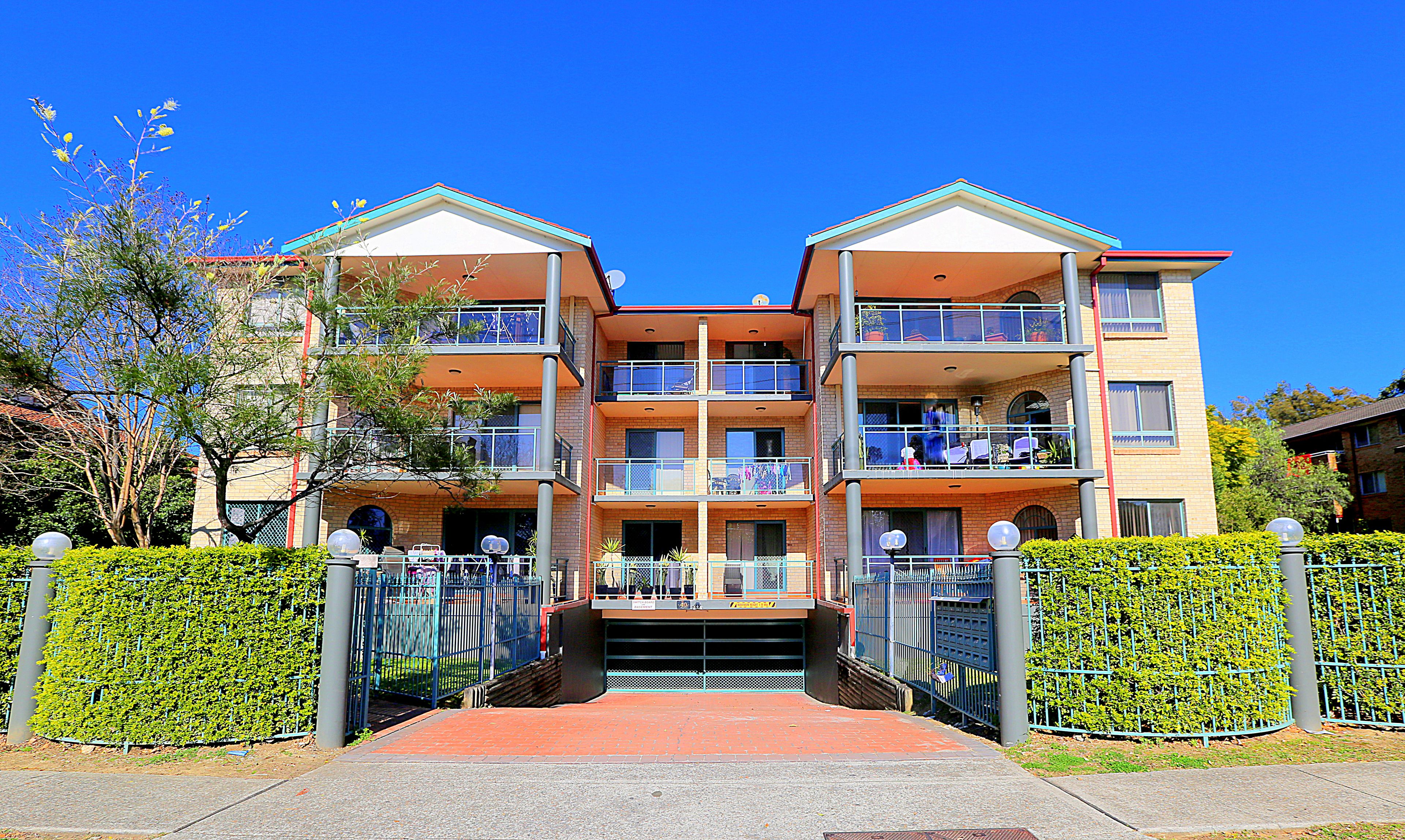 40 Chertsey Avenue, Bankstown NSW 2200