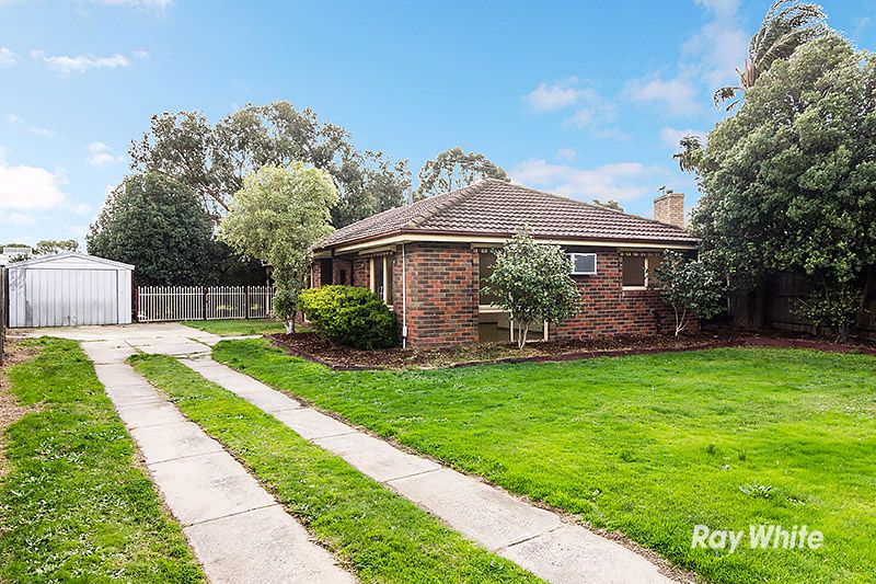 12 Flinders Court, Cranbourne North, VIC 3977