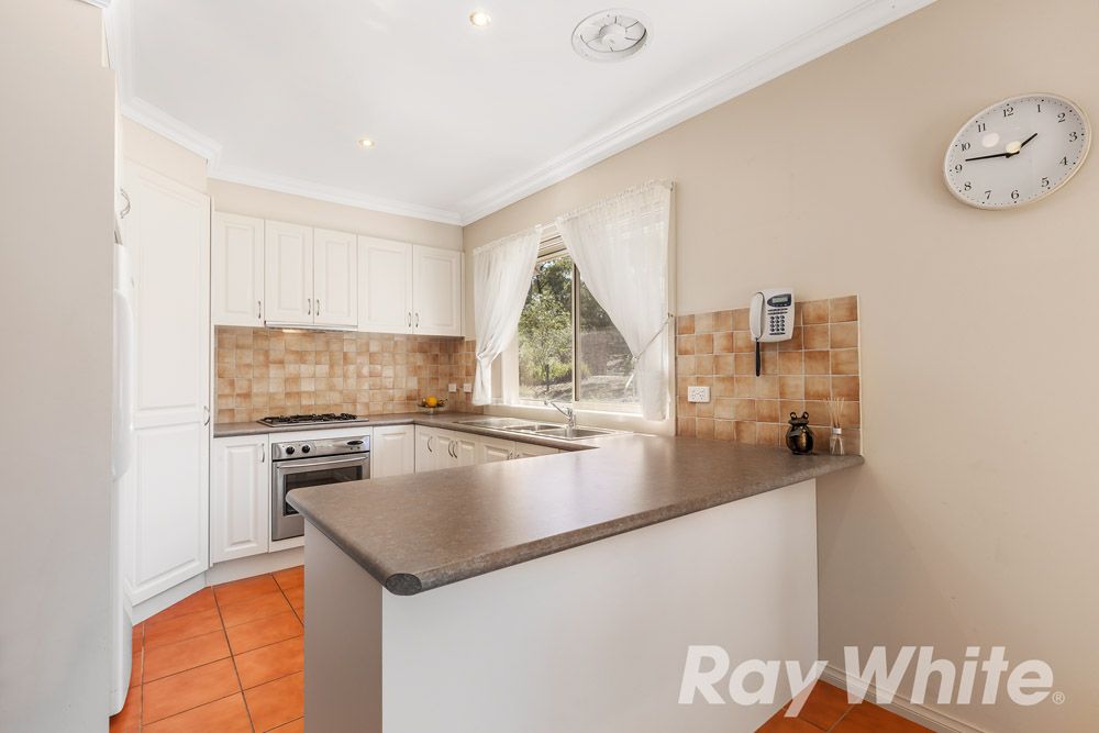 1/110 St Helena Road, Greensborough, VIC 3088
