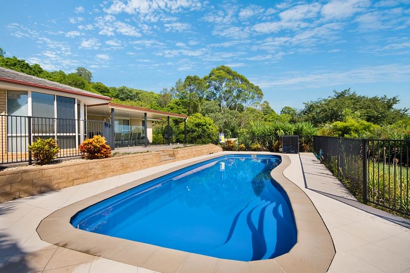 44 Whispering Valley Drive