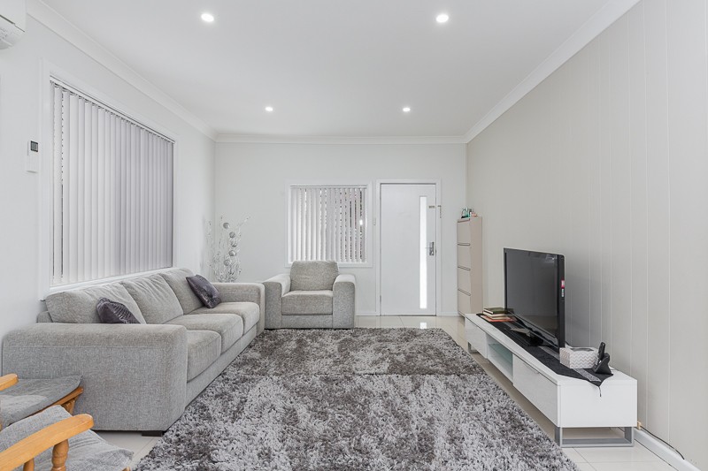 13 Bethlehem Street, Cringila, NSW 2502