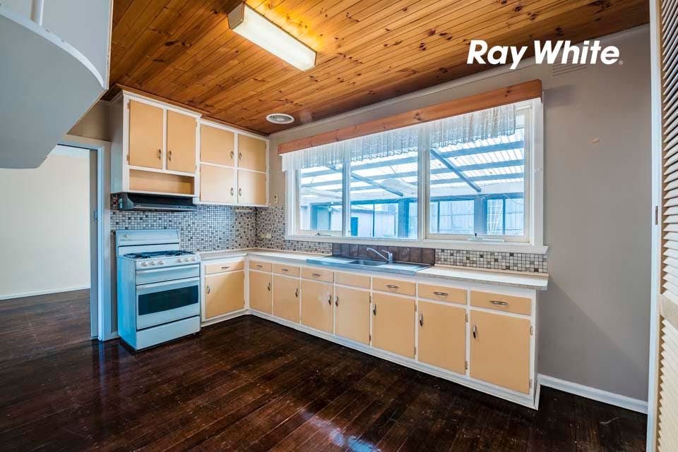 66 Green Avenue, Kingsbury, VIC 3083