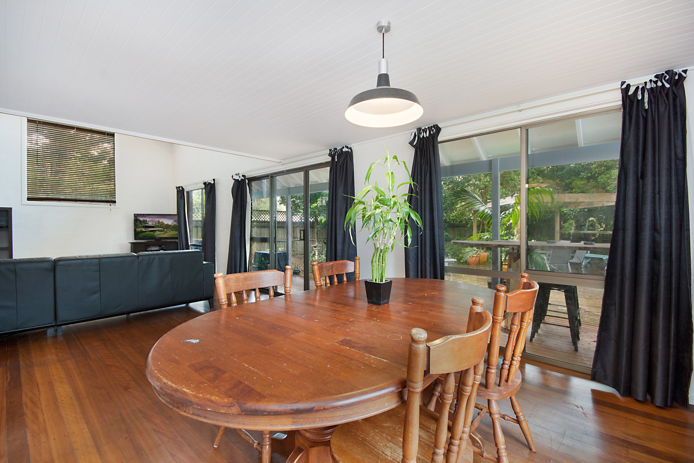 100 Lakes Boulevard, Wooloweyah, NSW 2464