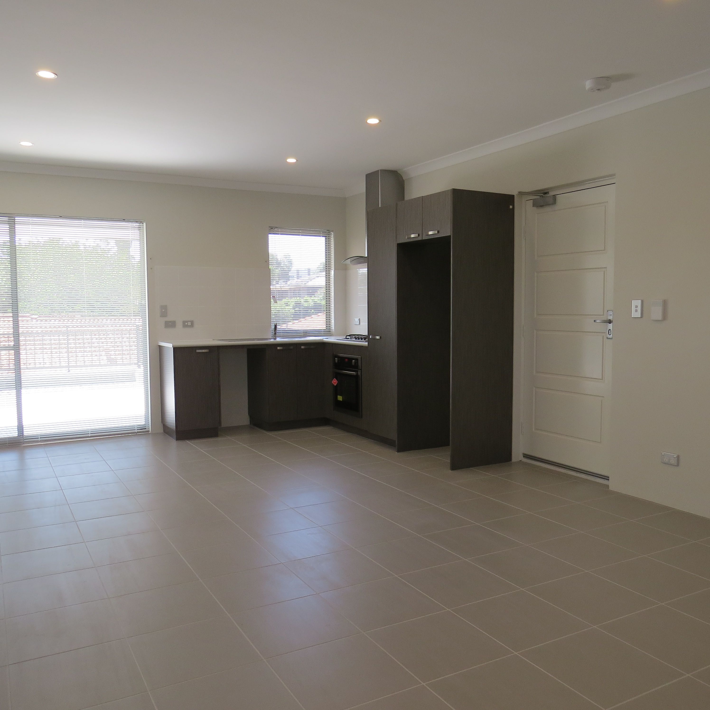 Unit 8, 12 Heath Road, Kalamunda, WA 6076