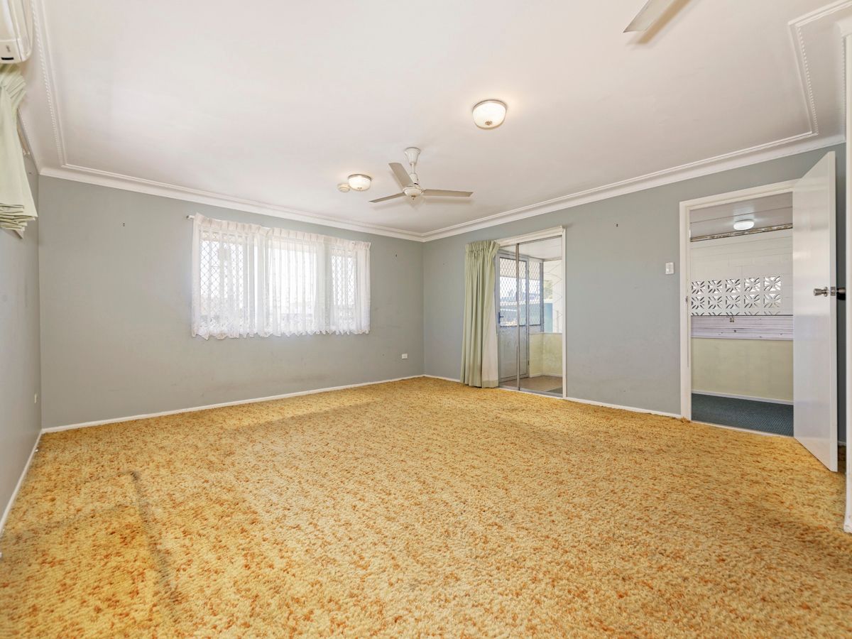 243 Anzac Avenue, Kippa-Ring, QLD 4021