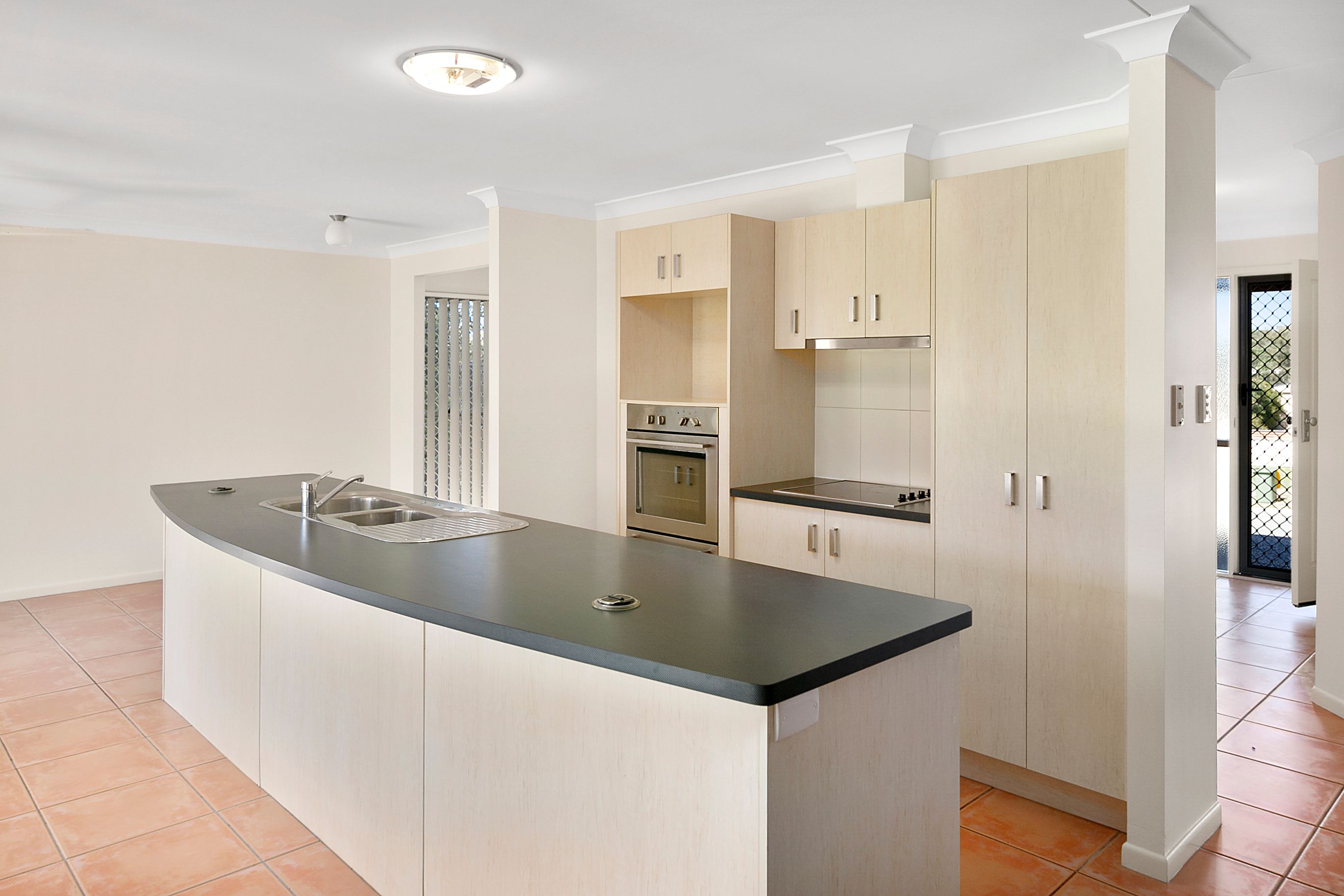 5 Harrison Grove, Deebing Heights, QLD 4306