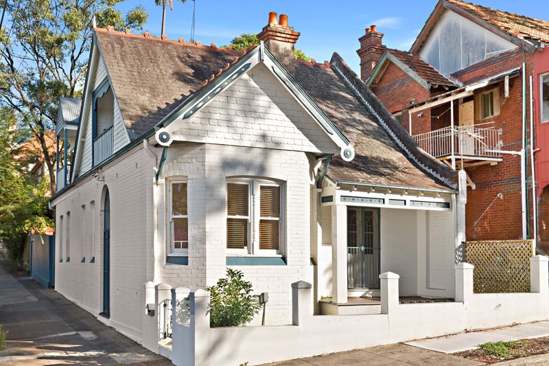 2 Denning Street