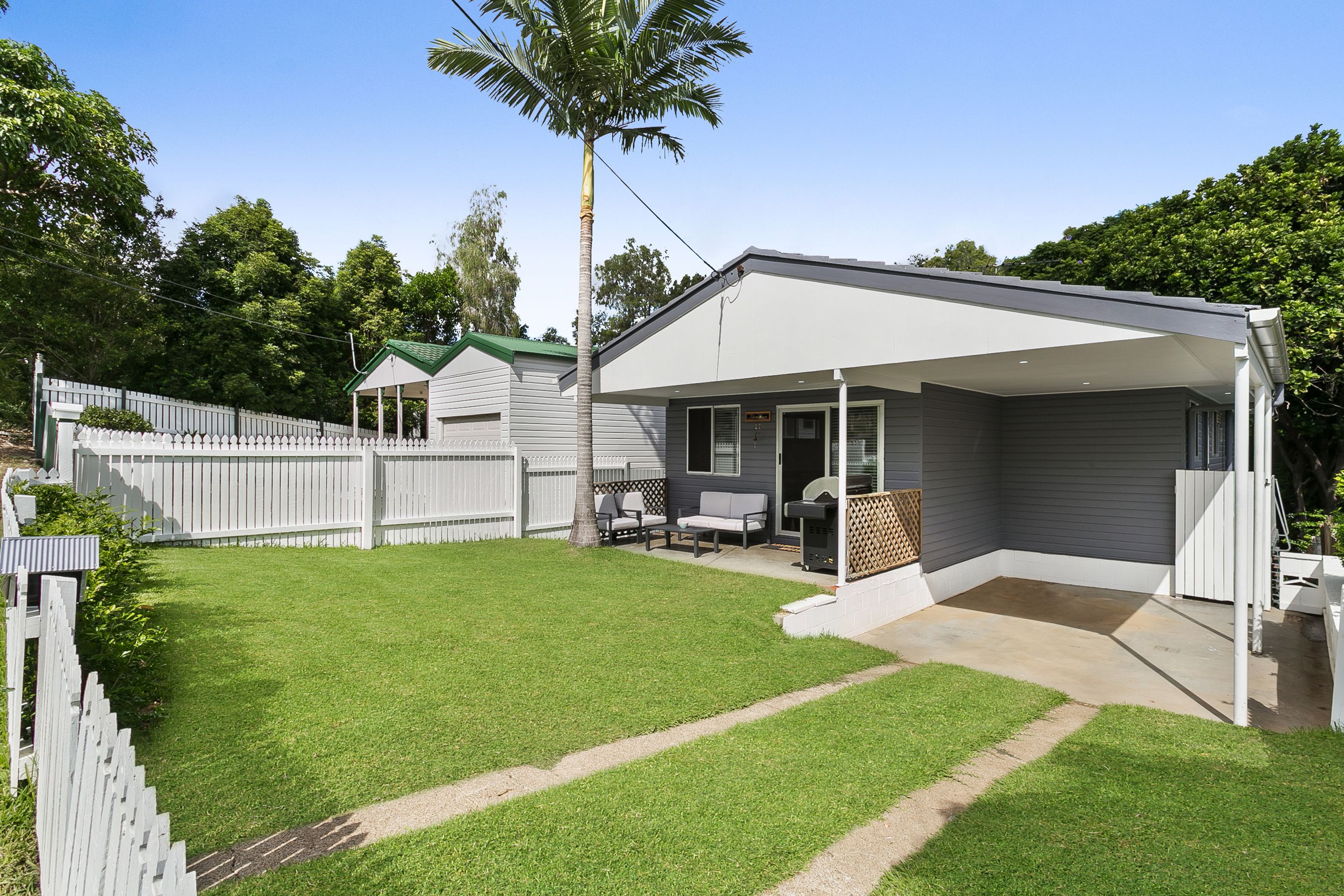 27 Ardoyne Road, Corinda, QLD 4075