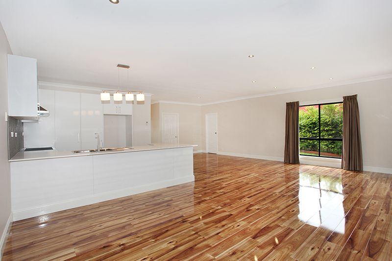 27 Sailfish Drive, Mountain Creek, QLD 4557
