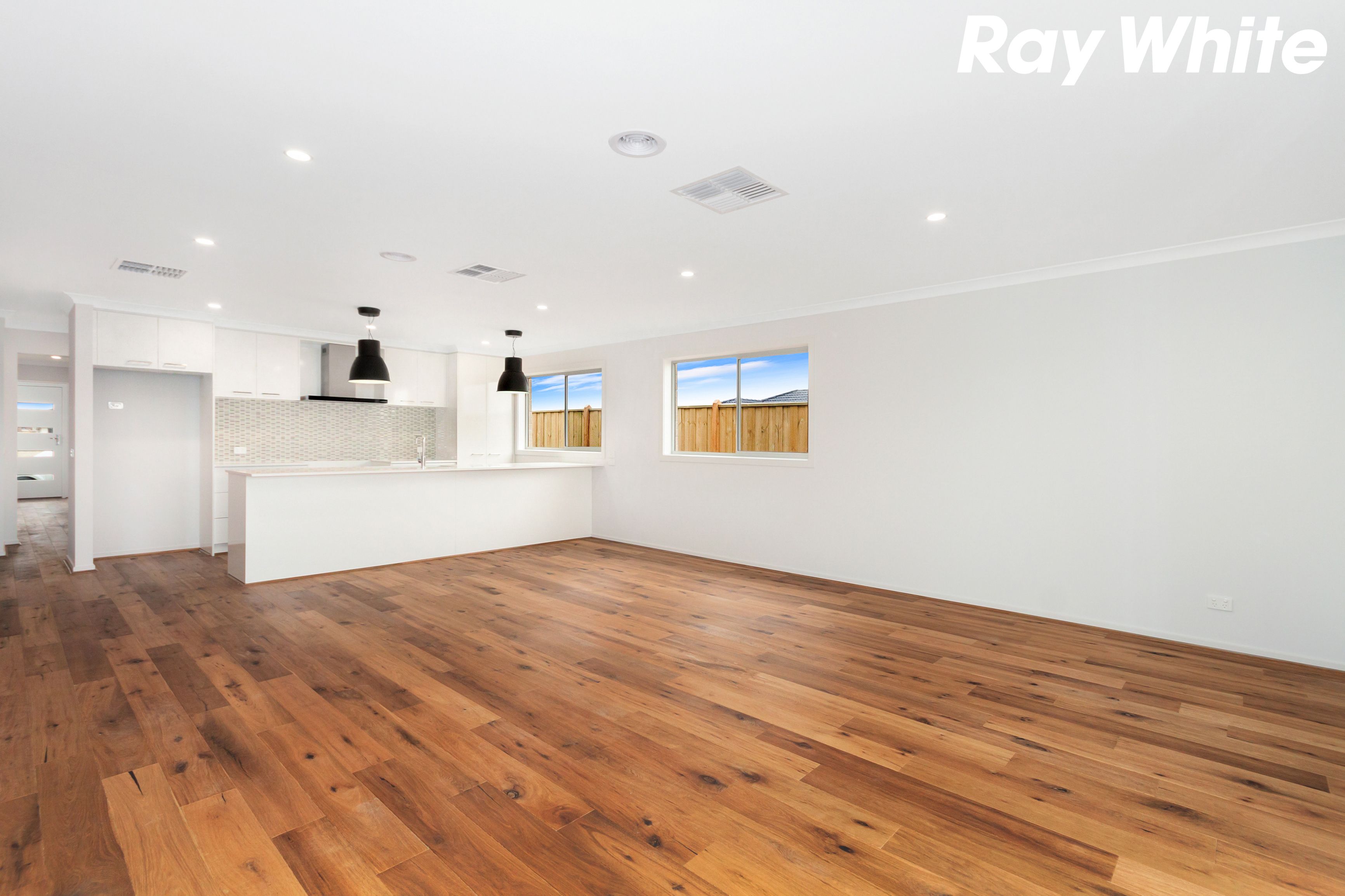 39 O'Meara Crescent, Cranbourne East, VIC 3977