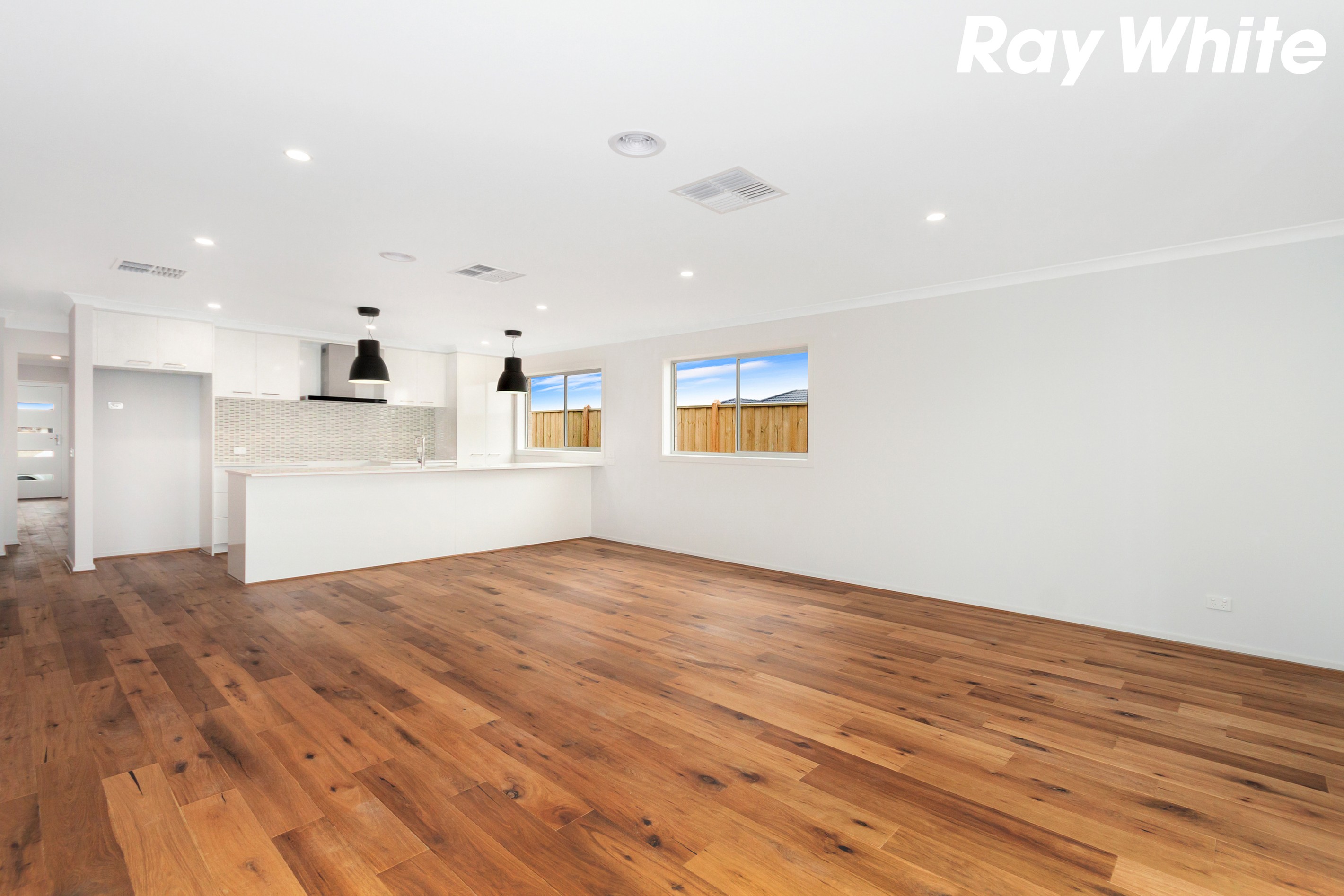 39 O'Meara Crescent, Cranbourne East, VIC 3977