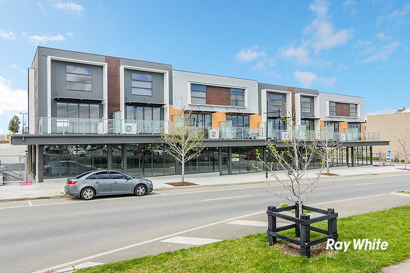 102/141 Windermere Boulevard, Pakenham, VIC 3810