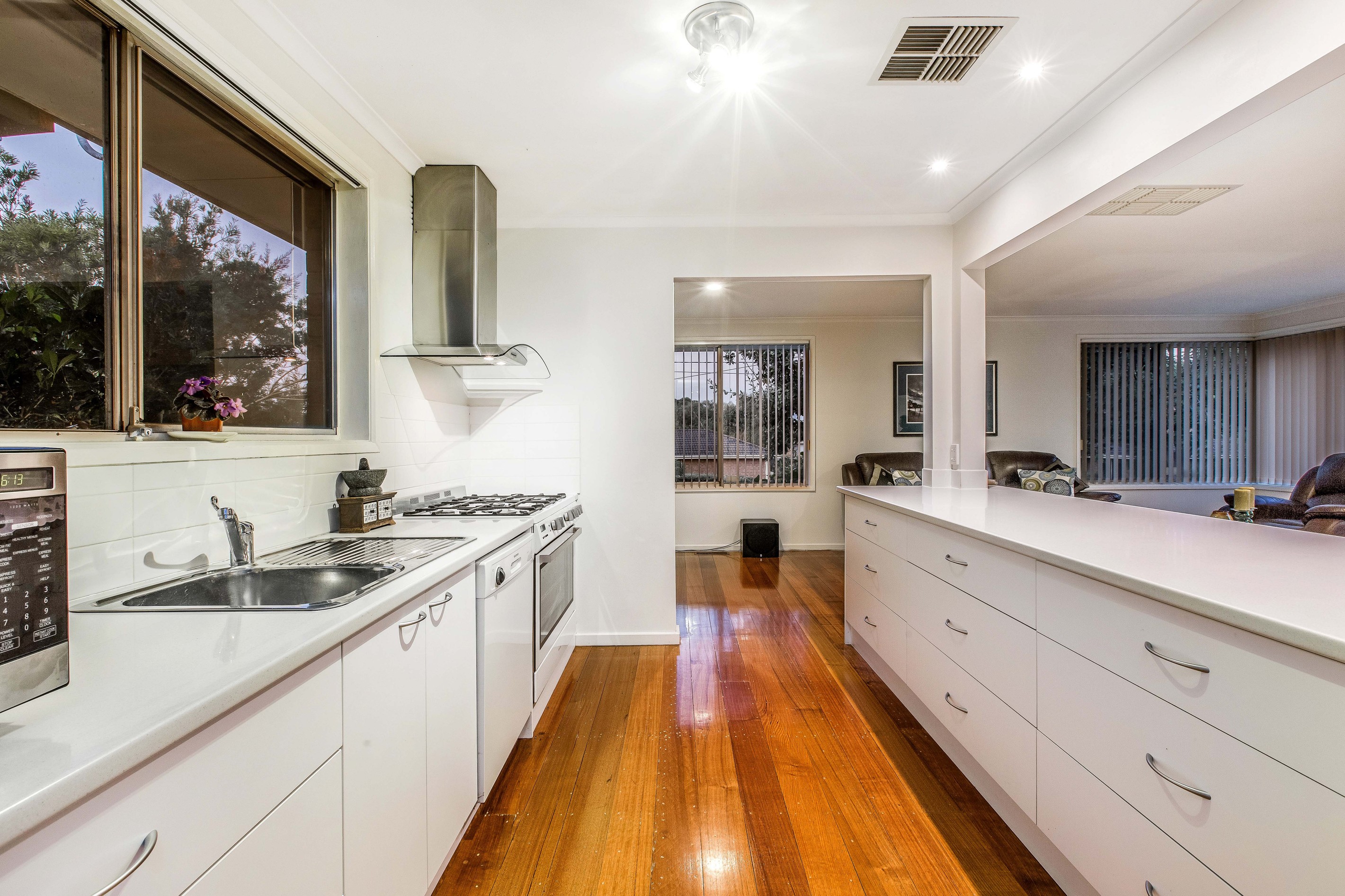 16 Sassafras Drive, Frankston, VIC 3199