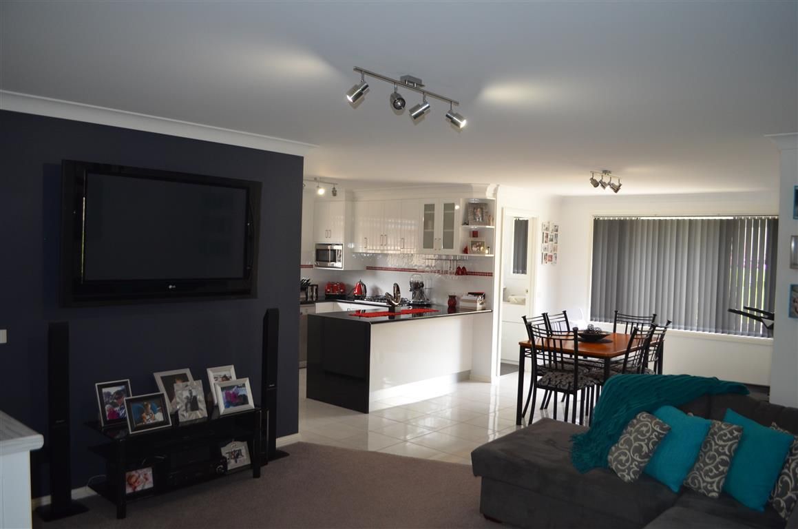 45 Jeffery Circuit, Tumut, NSW 2720