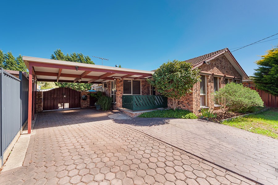 90 Langdon Crescent, Craigieburn, VIC 3064