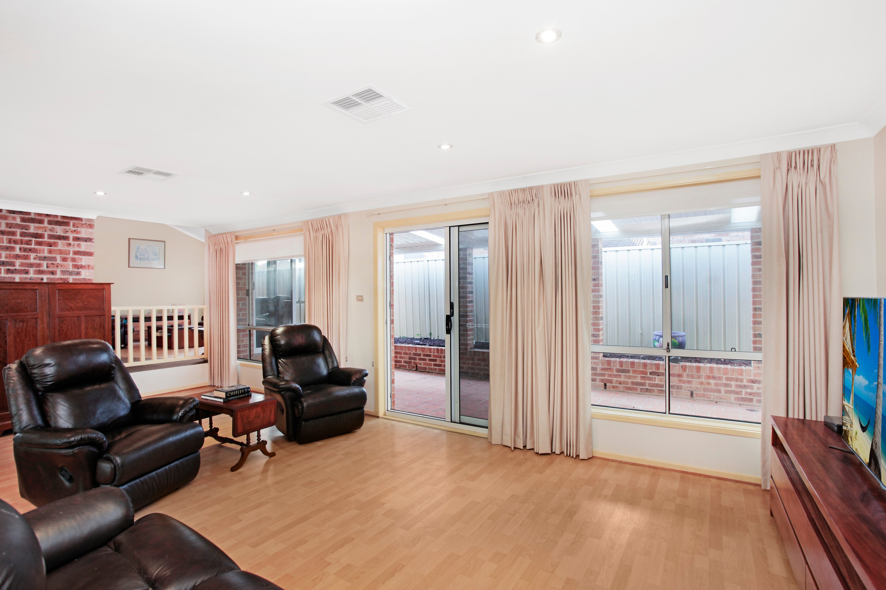 129 Bossley Road, Bossley Park, NSW 2176