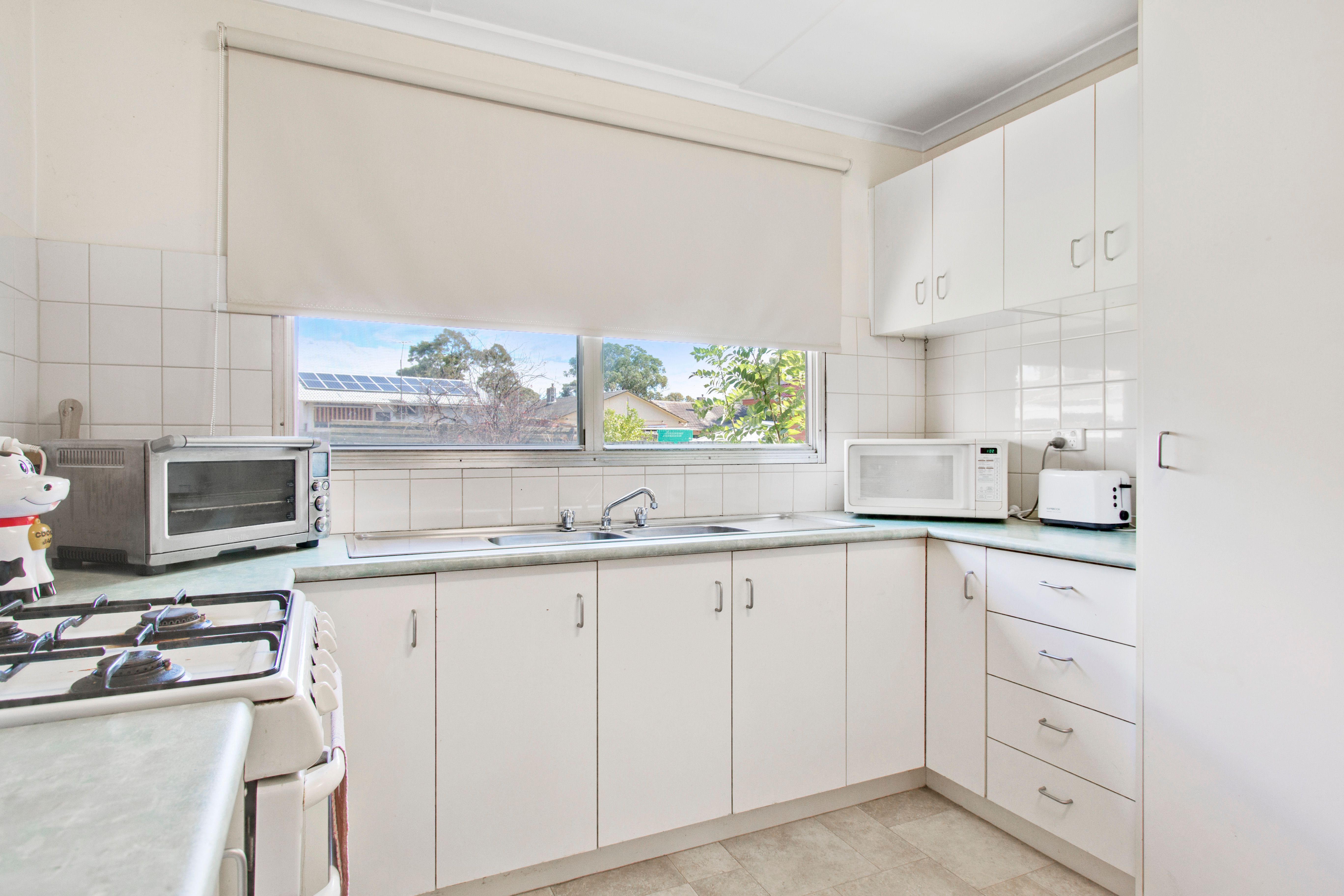 21 Laurina Crescent, Frankston North, VIC 3200