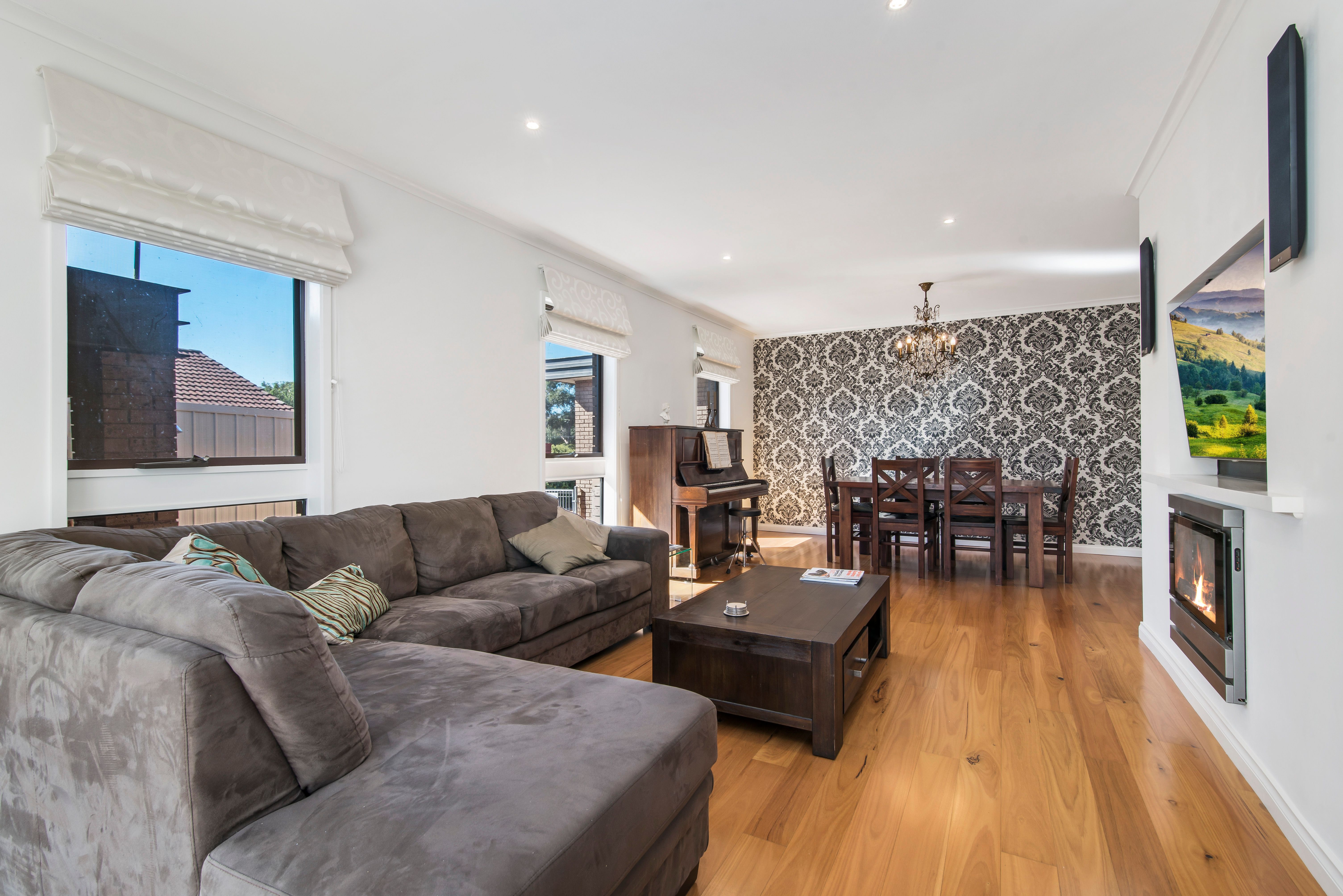 15 Nabilla Crescent, Strathdale, VIC 3550