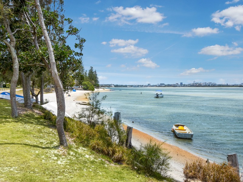 Unit 1/101 Golden Beach Esplanade, Golden Beach, QLD 4551