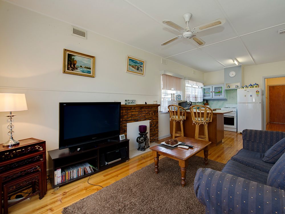 42 Broadway, CAPEL SOUND, VIC 3940