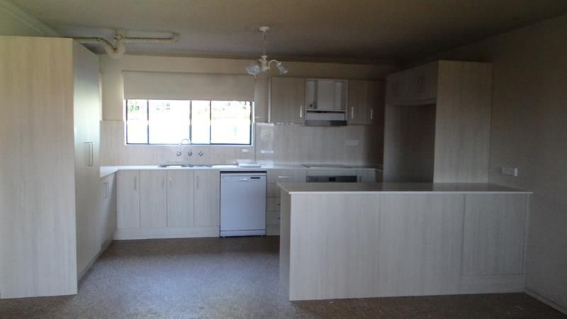 2/50 Grandview Parade, Lake Heights, NSW 2502