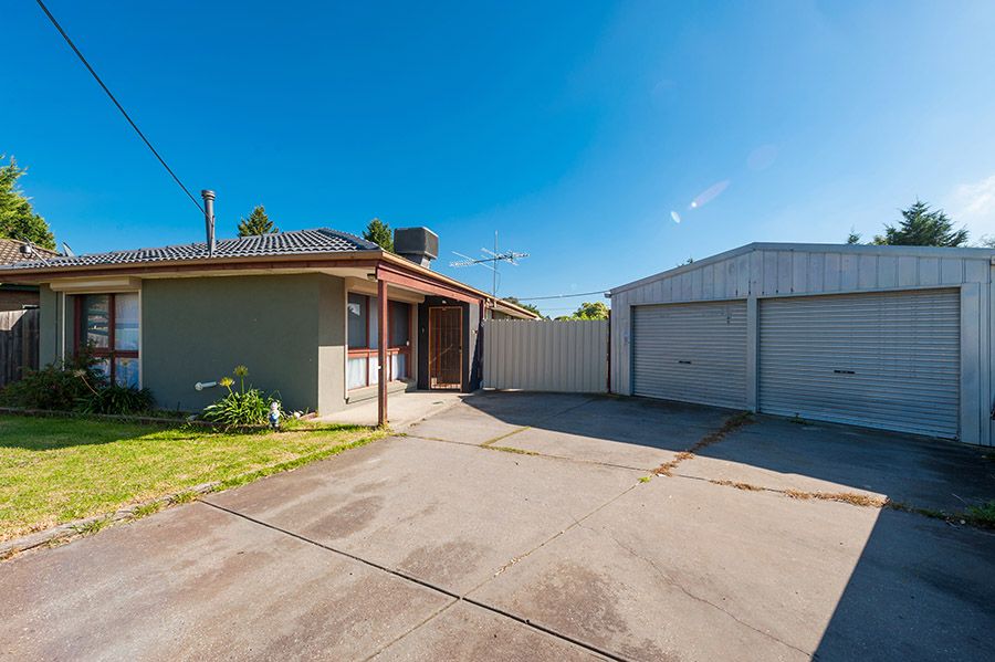 9 Whitehaven Court, Craigieburn, VIC 3064