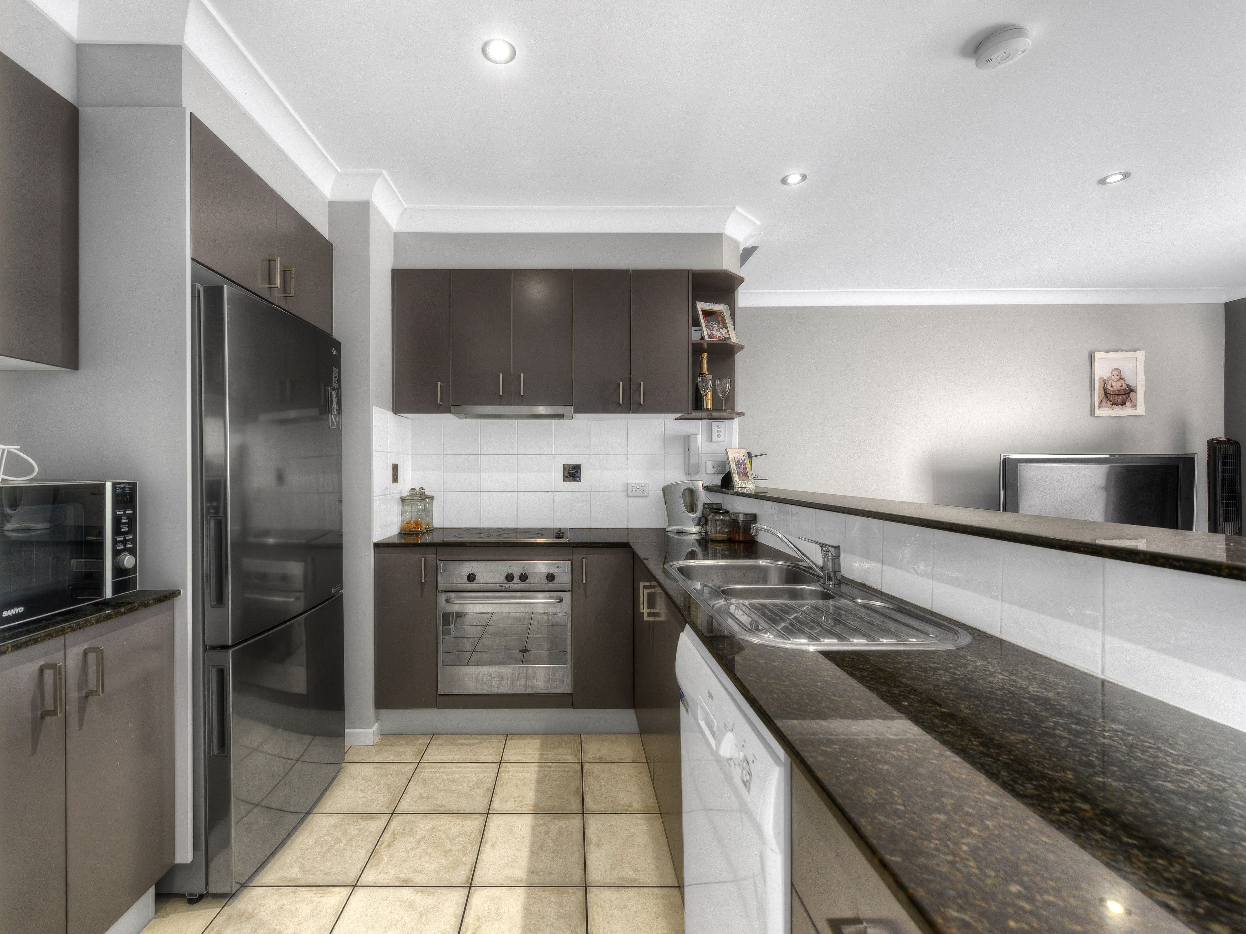 104 Richmond Road, Morningside QLD 4170