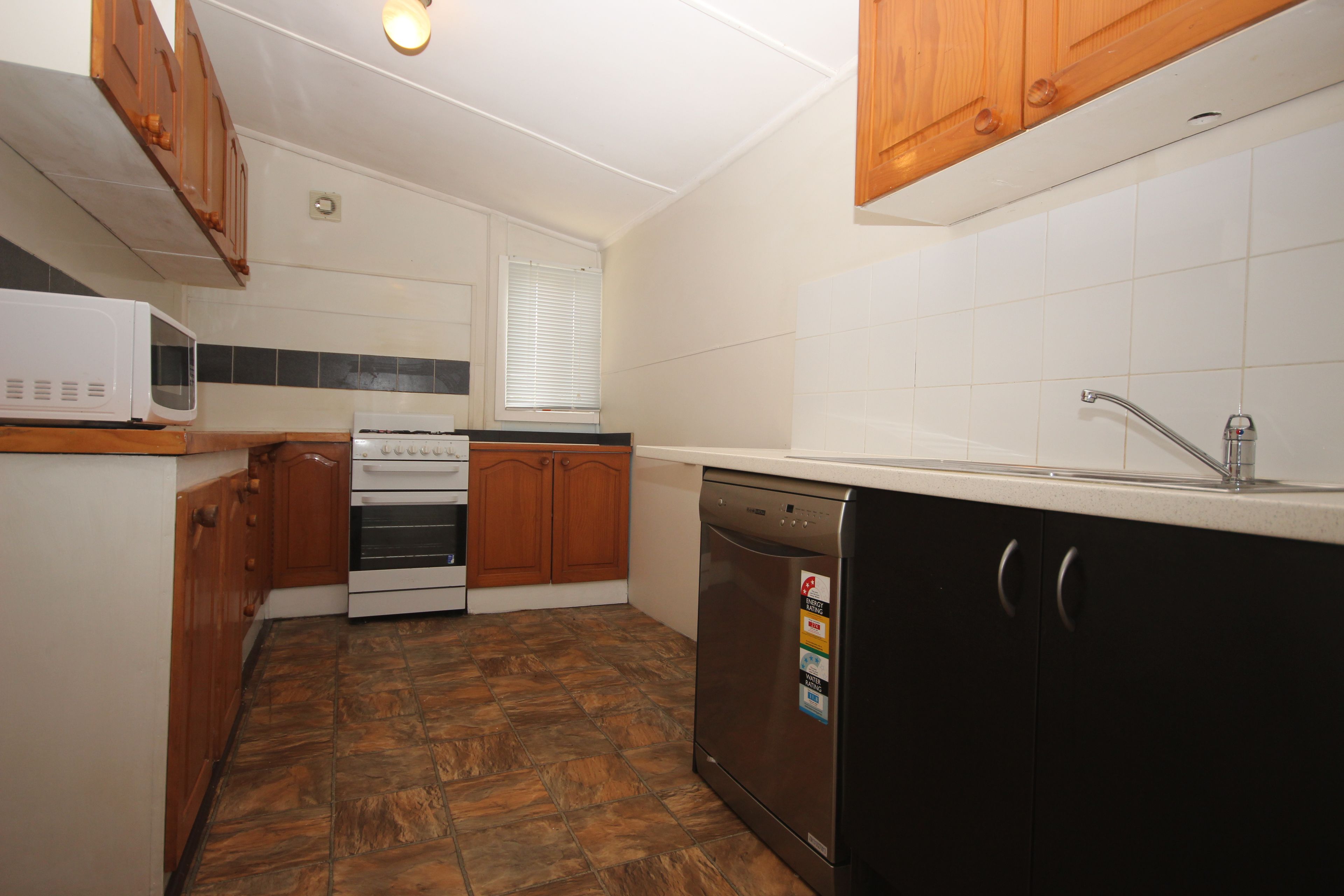 24 Thomas Street, Mayfield, NSW 2304